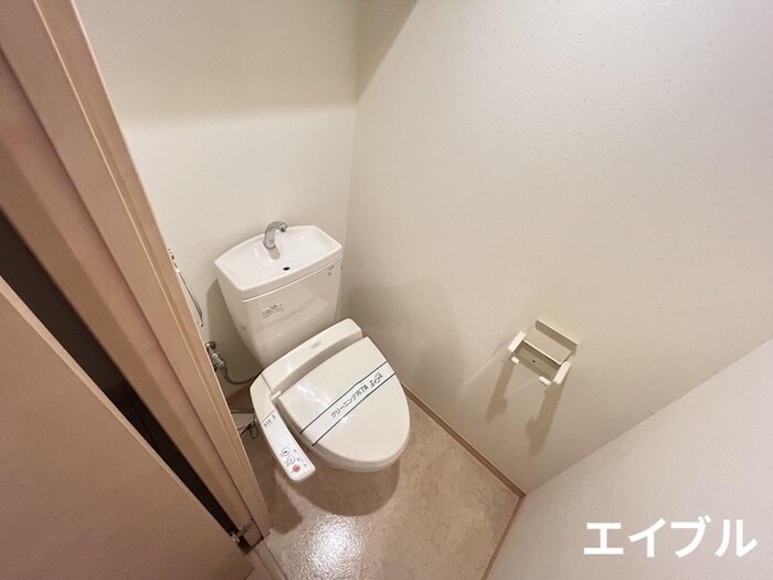 物件内観写真13　(トイレ)