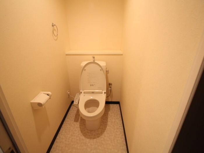 物件内観写真14　(トイレ)