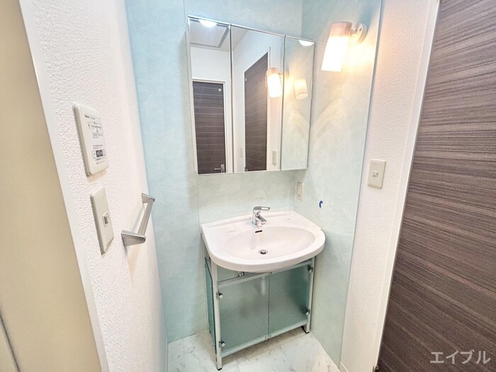 物件内観写真11　(洗面)