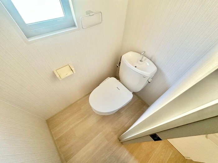物件内観写真10　(トイレ)