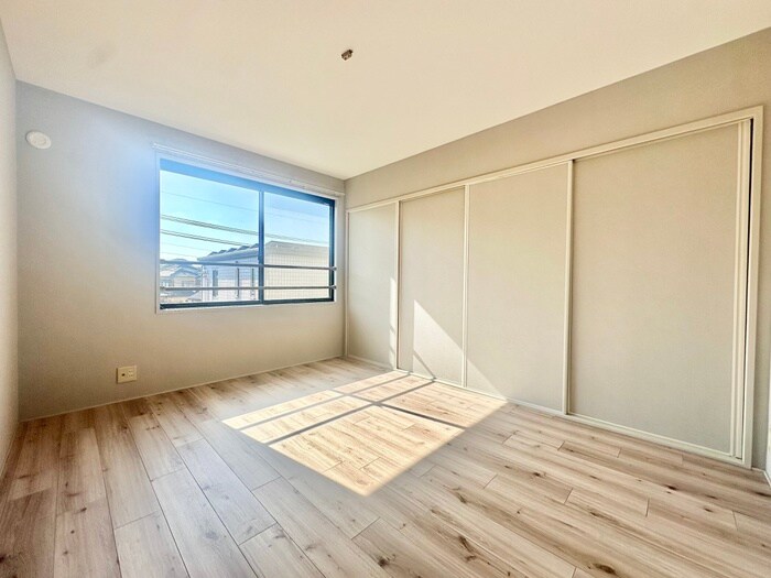 物件内観写真16　(内観写真)