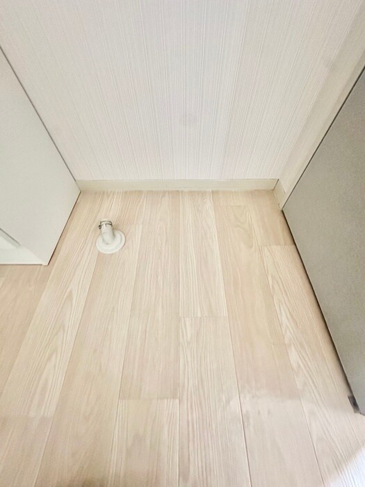 物件内観写真18　(洗濯機置場)