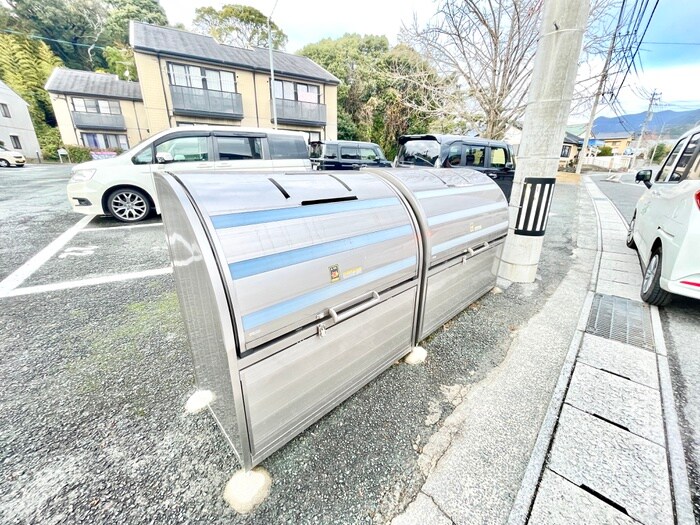 物件外観写真3　(建物設備)