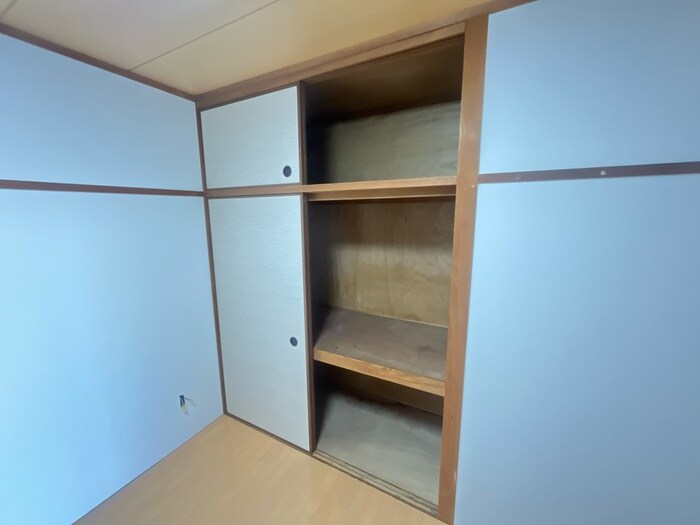 物件内観写真8　(収納)