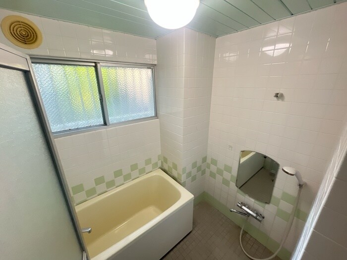 物件内観写真12　(バス／シャワールーム等)