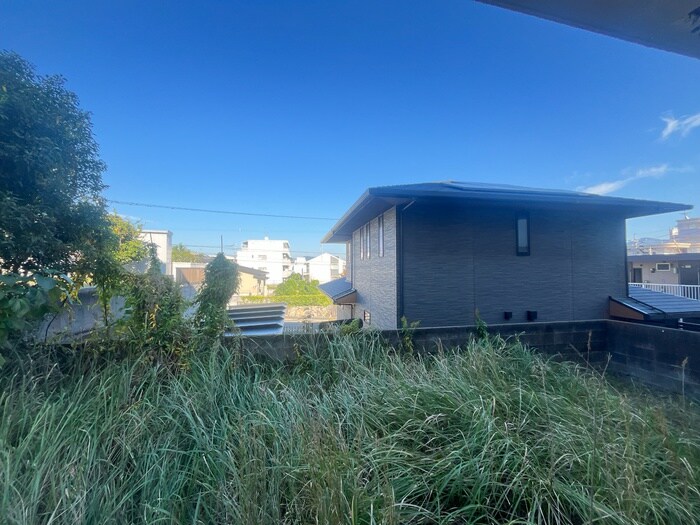 物件内観写真15　(室内からの展望)