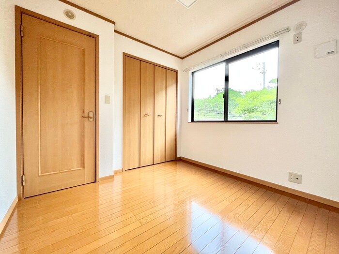 物件内観写真16　(内観写真)