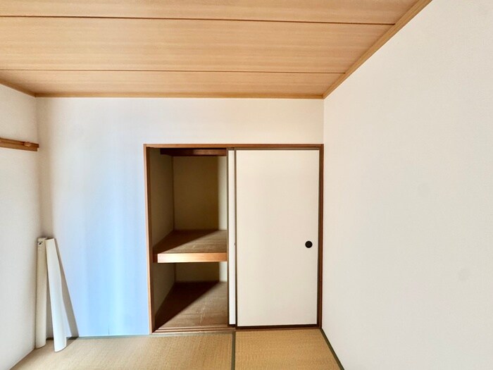 物件内観写真10　(収納)