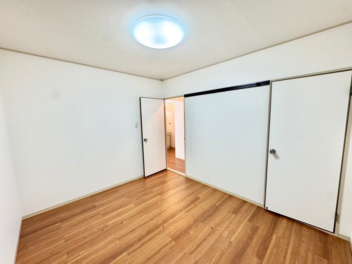 物件内観写真16　(内観写真)