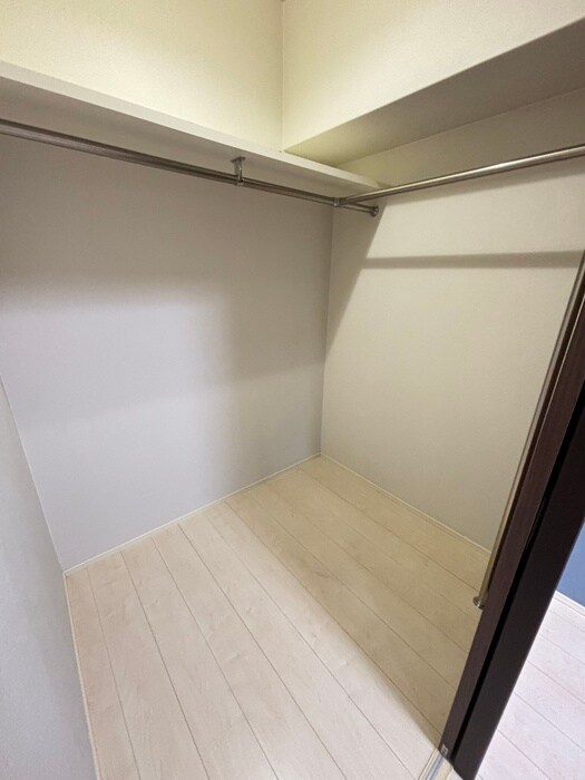物件内観写真13　(収納)