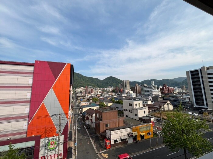 物件内観写真14　(室内からの展望)