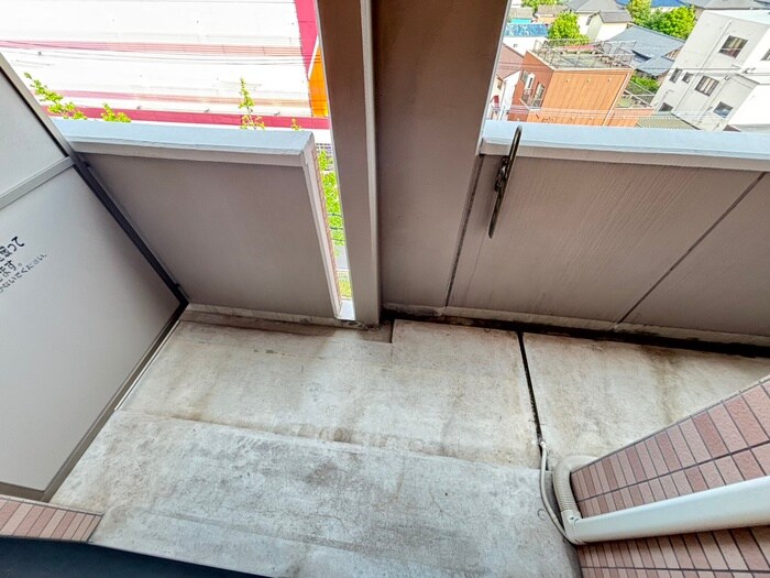 物件内観写真16　(ベランダ・バルコニー)