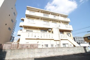 ラプラース井手外観写真