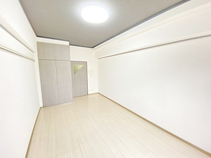 物件内観写真5　(居室)