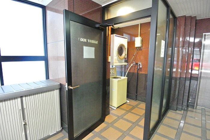 物件外観写真3　(建物設備)