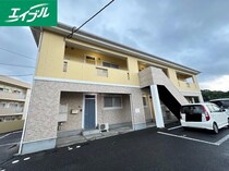 プリエ－ルヒルＢ棟の外観写真