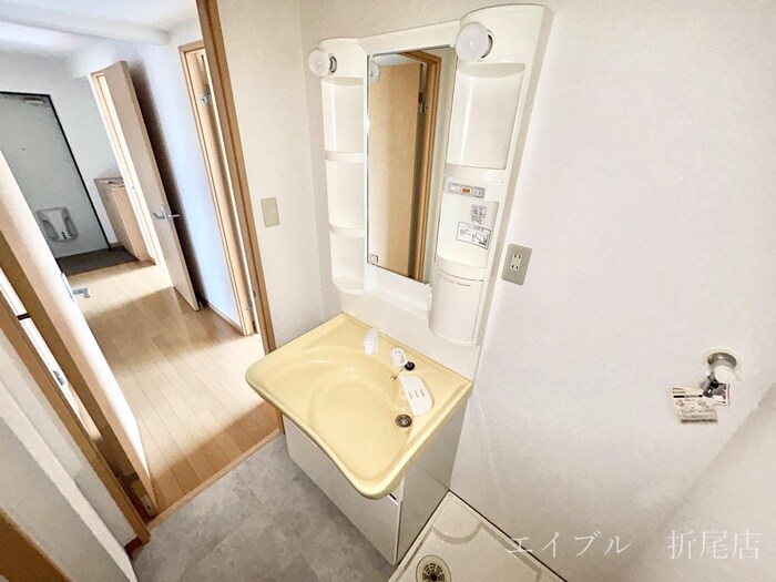 物件内観写真8　(トイレ)