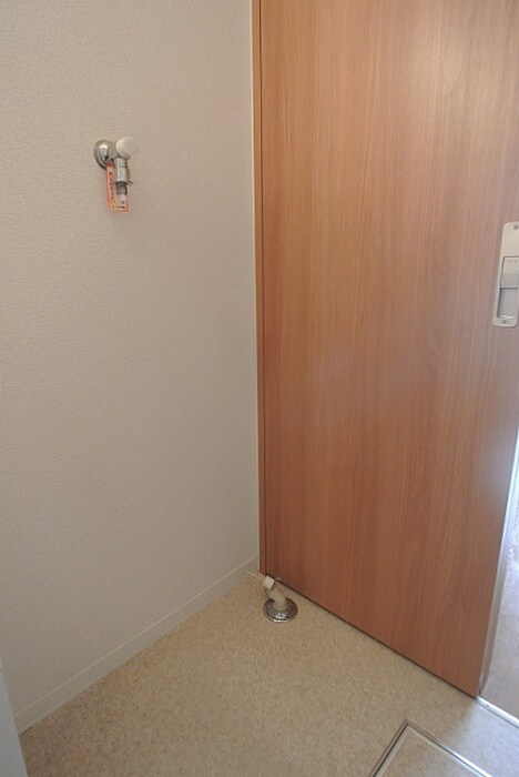 物件内観写真10　(洗濯機置場)