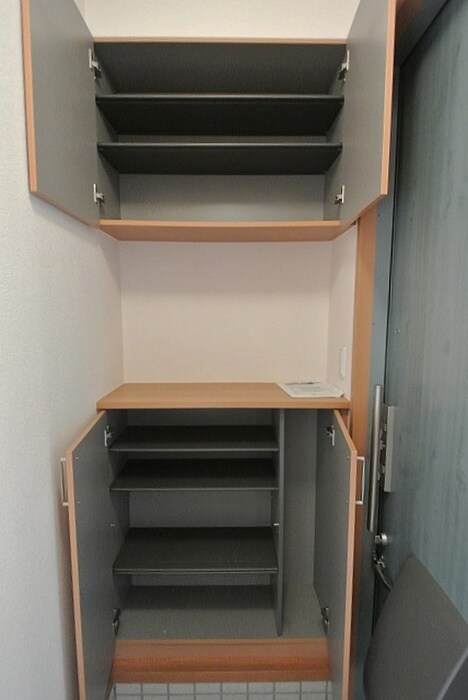 物件内観写真11　(靴箱)