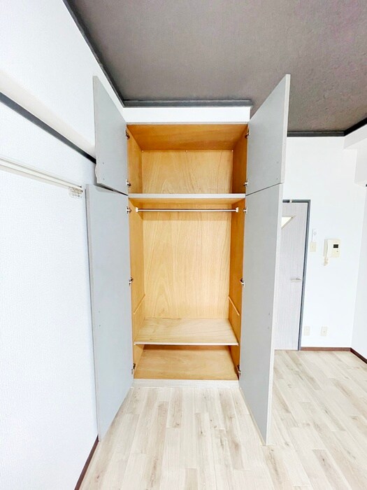 物件内観写真11　(収納)