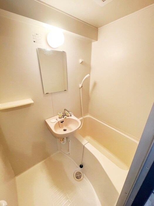 物件内観写真12　(バス／シャワールーム等)