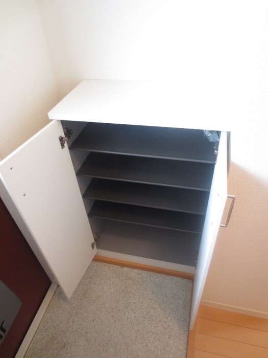 物件内観写真17　(靴箱)