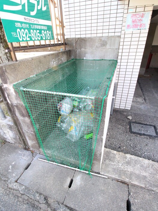 物件外観写真4　(建物設備)