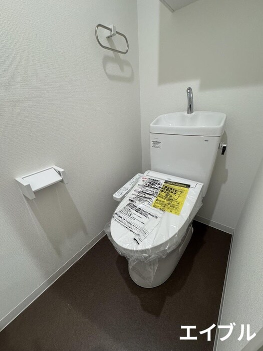 物件内観写真14　(トイレ)