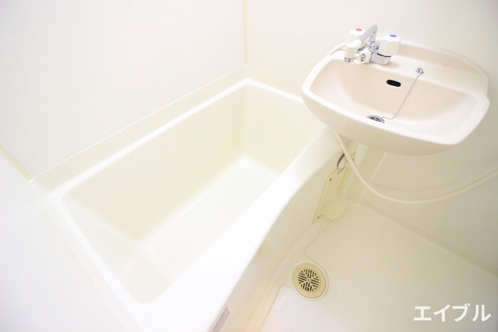 物件内観写真9　(バス／シャワールーム等)