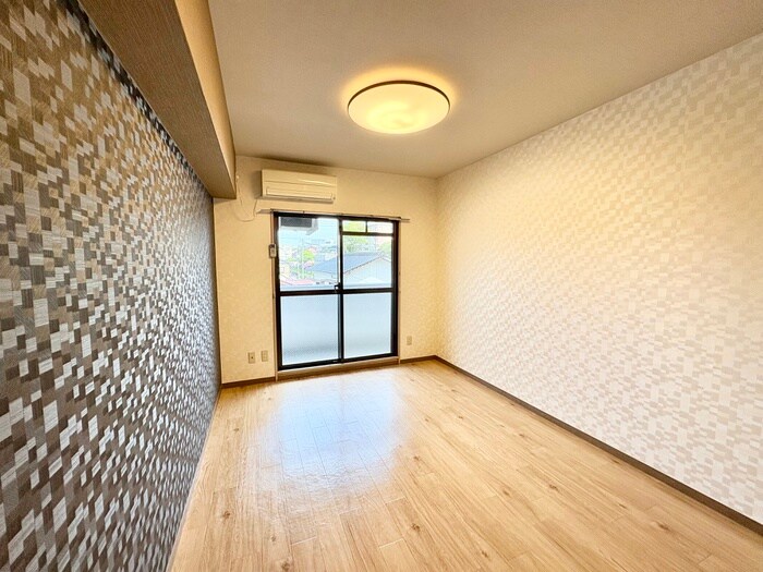 物件内観写真6　(居室)