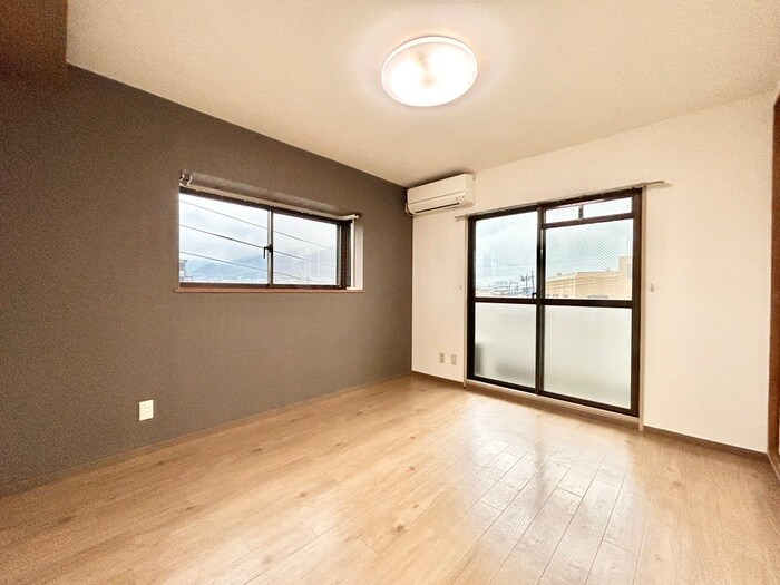 物件内観写真6　(居室)