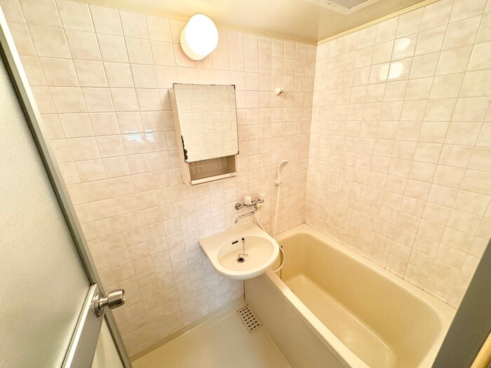 物件内観写真10　(バス／シャワールーム等)