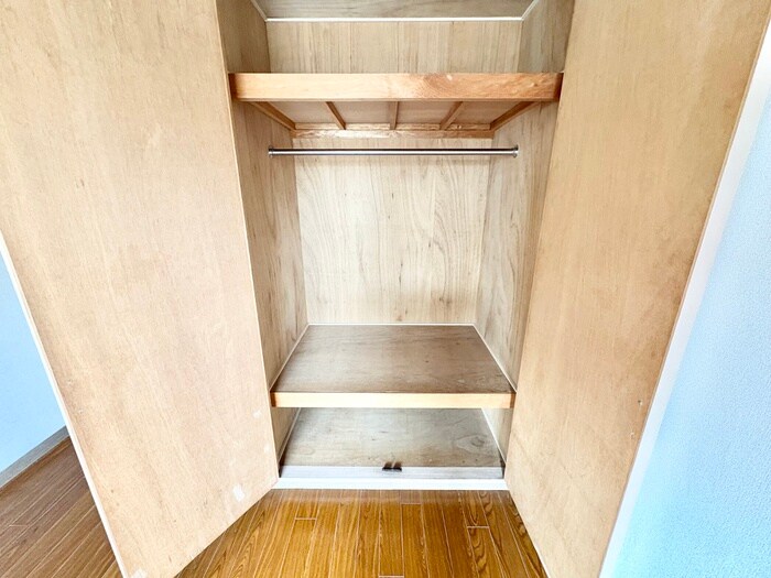 物件内観写真12　(収納)