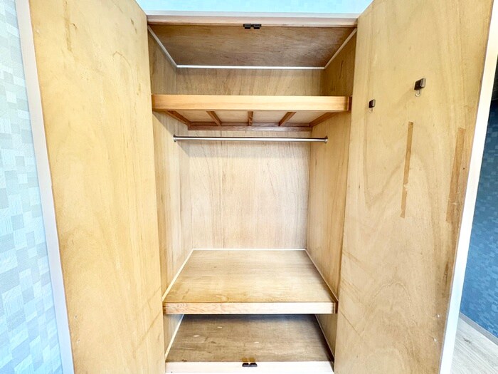 物件内観写真12　(収納)