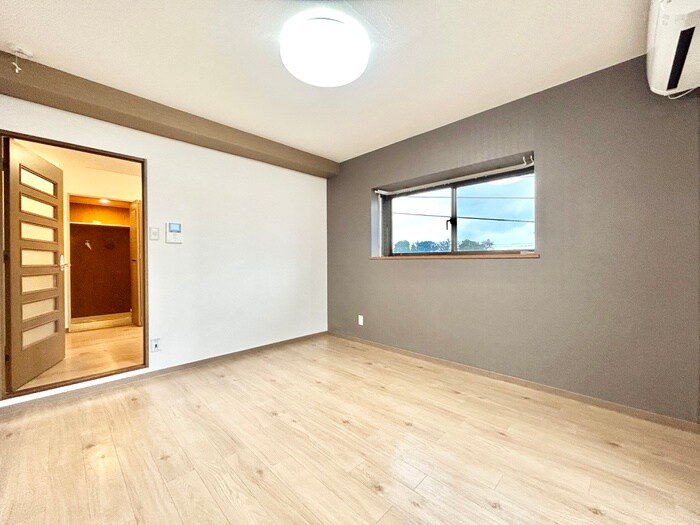 物件内観写真15　(居室)