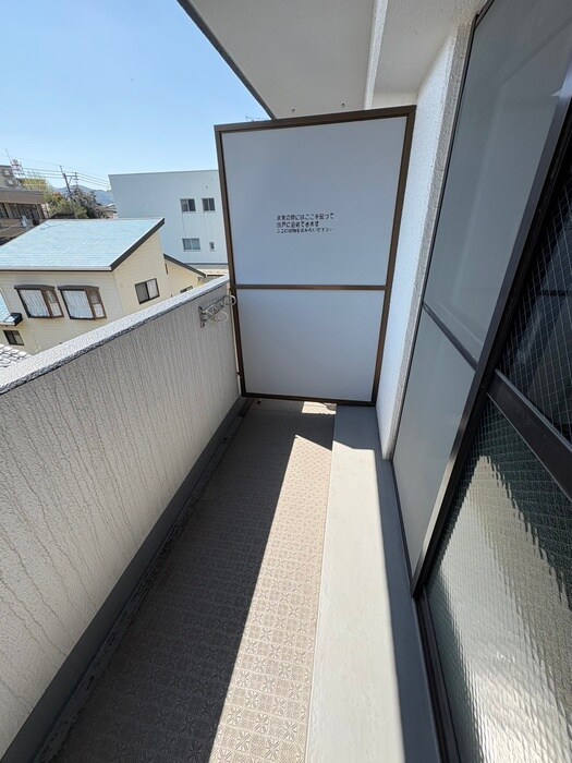 物件内観写真16　(ベランダ・バルコニー)