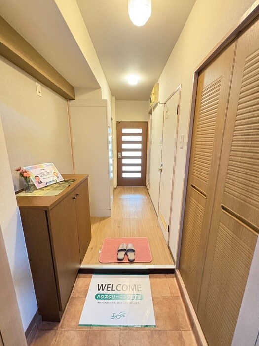 物件内観写真17　(廊下)