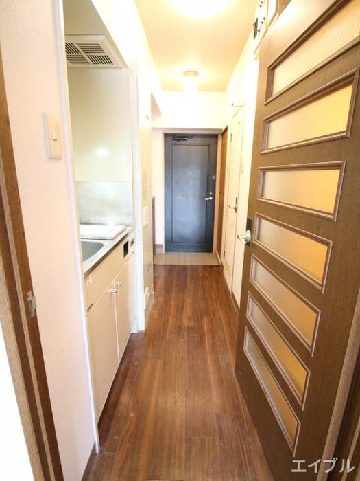 物件内観写真18　(廊下)