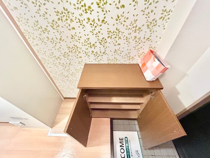 物件内観写真19　(靴箱)