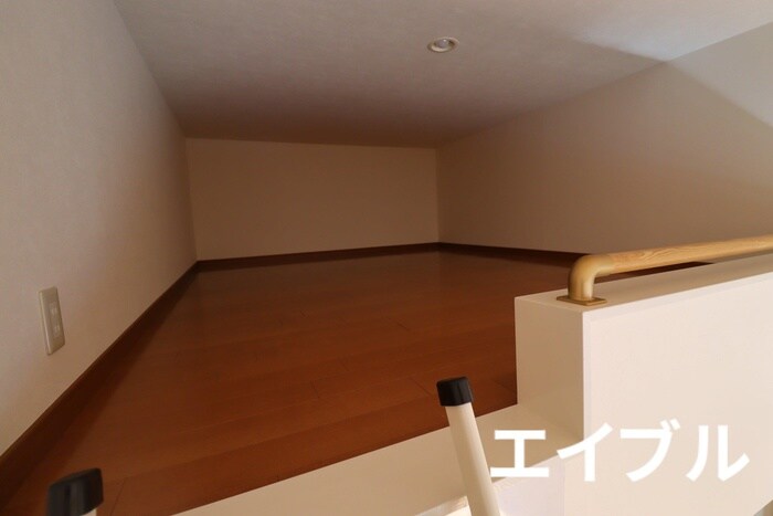 物件内観写真16　(ロフト)