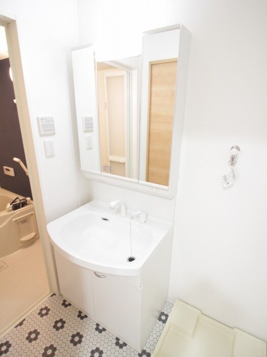 物件内観写真13　(洗面)