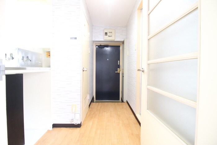 物件内観写真20　(廊下)