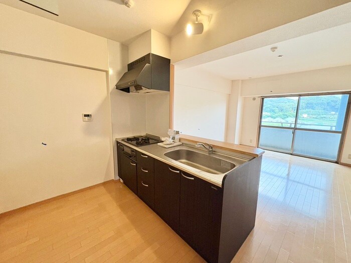 物件内観写真11　(キッチン)