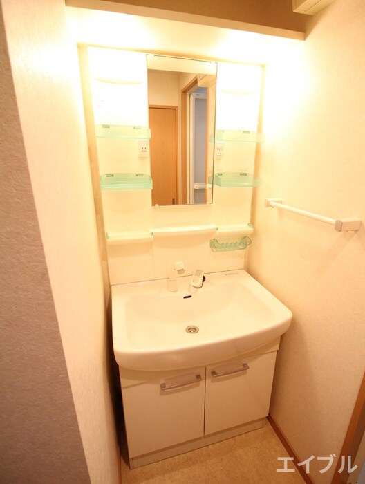 物件内観写真12　(洗面)