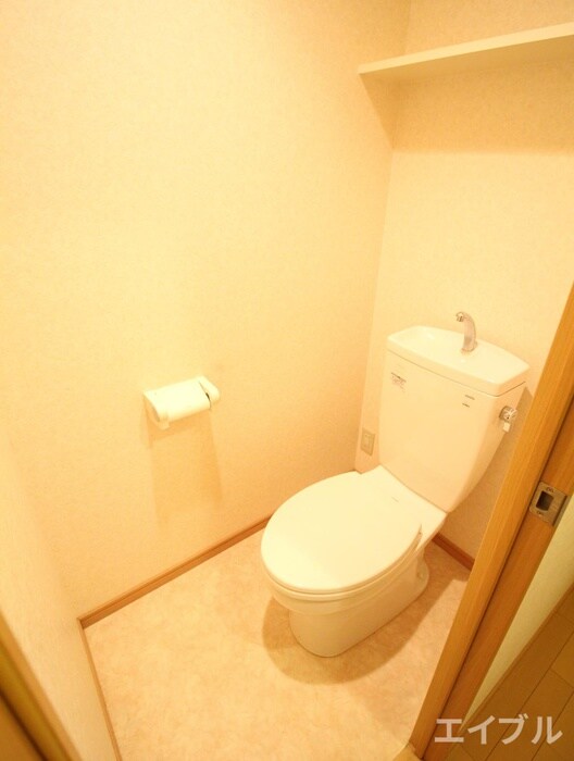 物件内観写真14　(トイレ)