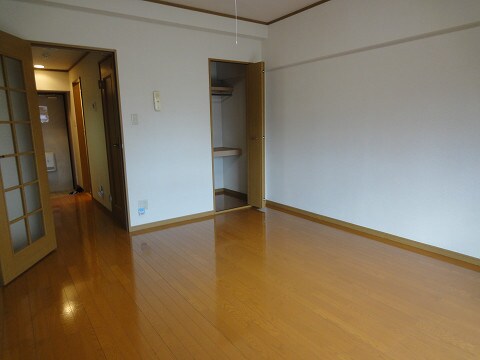 物件内観写真11　(居室)