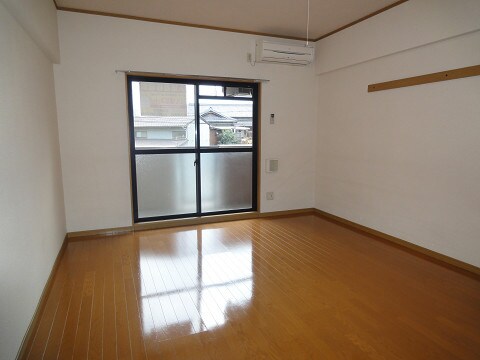 物件内観写真13　(居室)