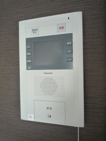 物件内観写真11　(玄関)