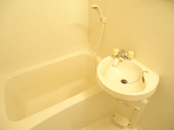 物件内観写真9　(バス／シャワールーム等)