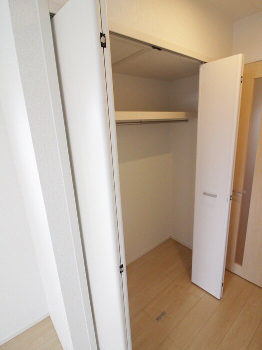 物件内観写真14　(収納)
